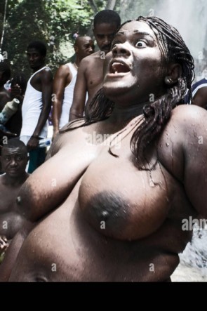 Голые женщины гаити (70 фото)
