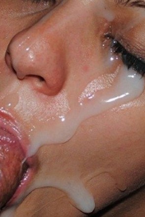 Девушки со спермой во рту (75 фото)