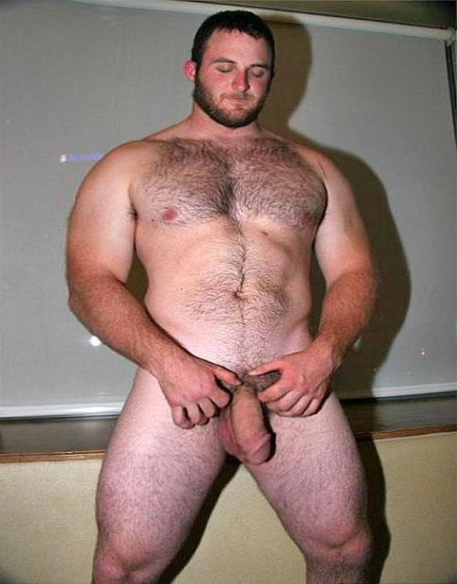 Здоровые мужики огромные голые (72 фото) .