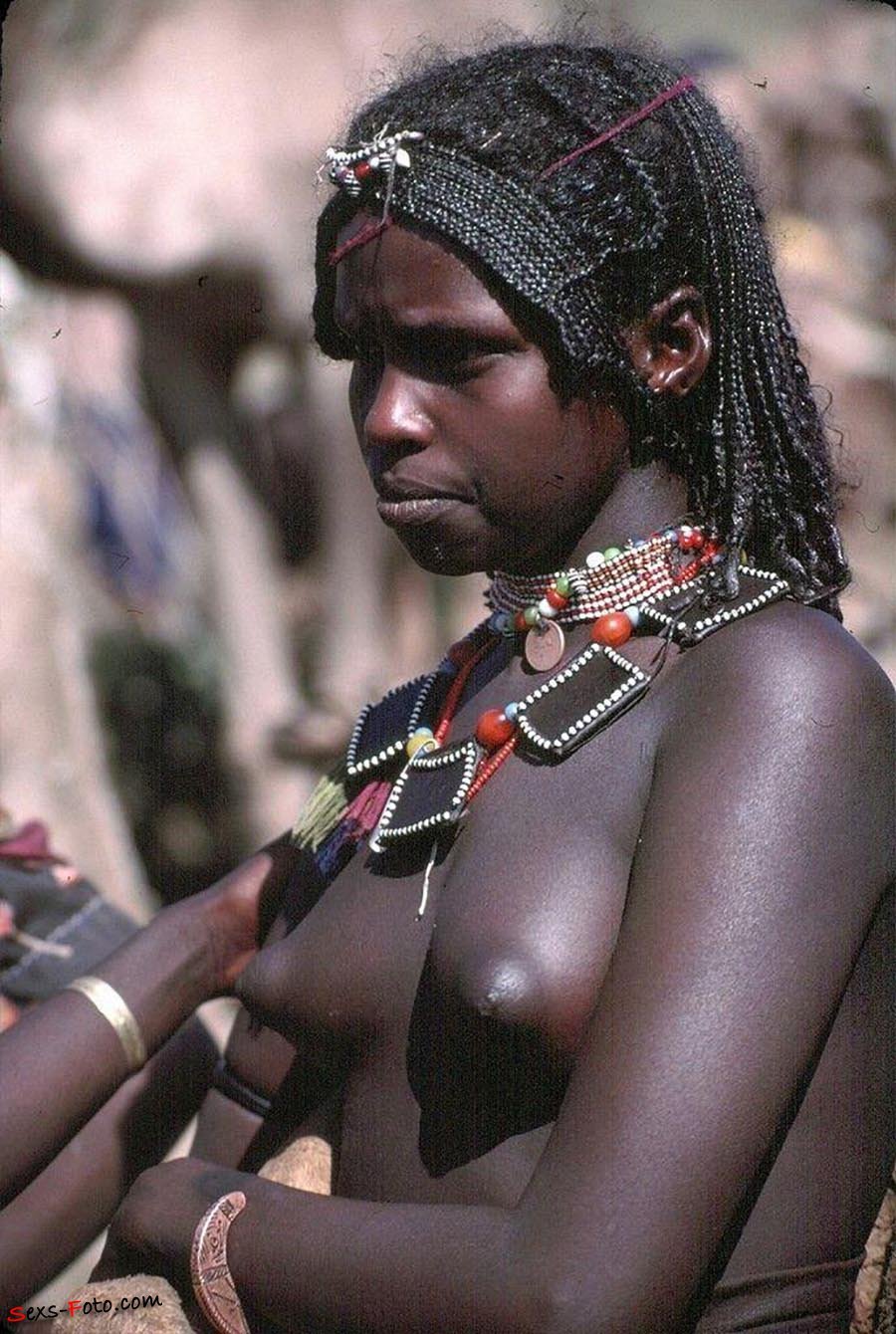 Голые белые женщины среди голых племен амазонии (75 фото) .