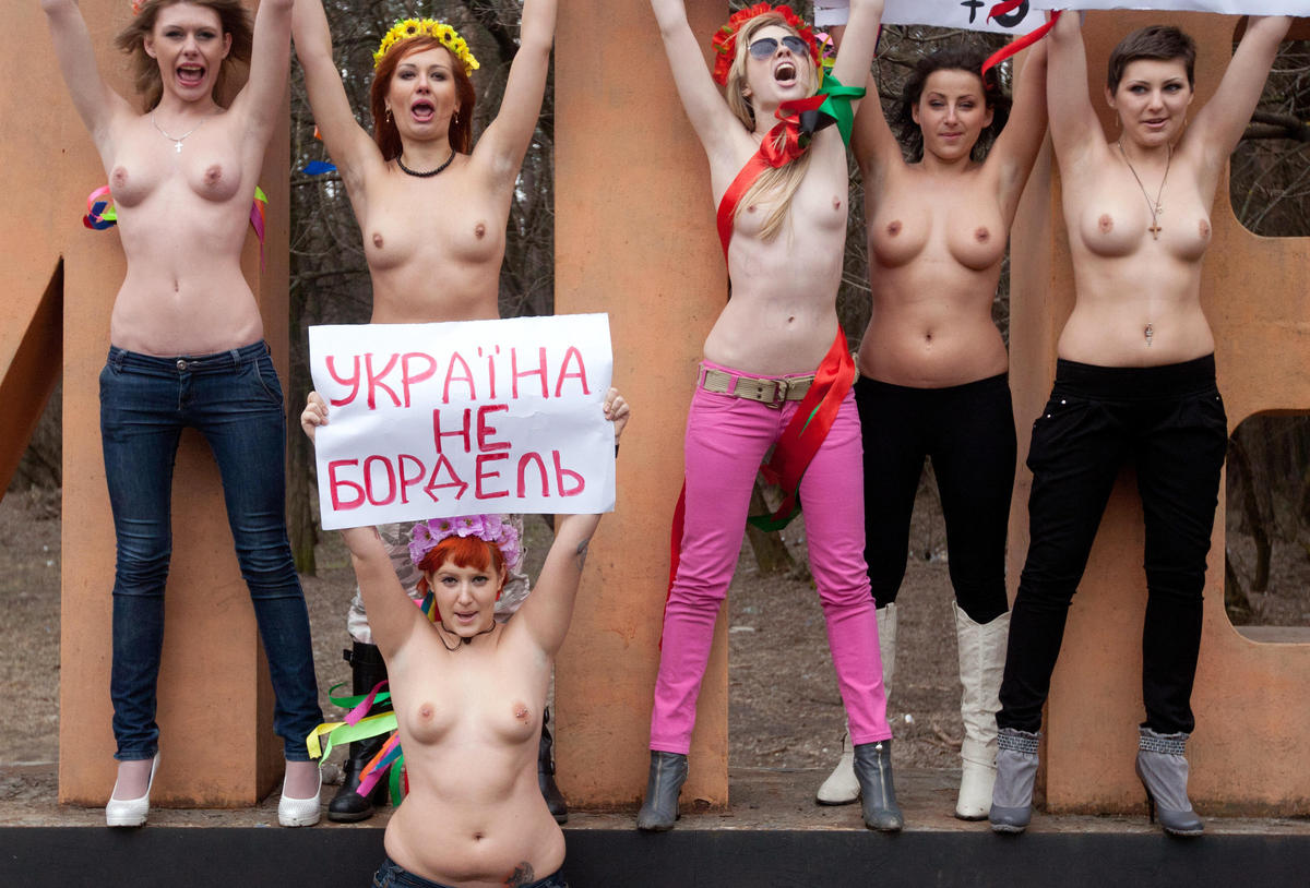 украинские проститутки голые фото 69