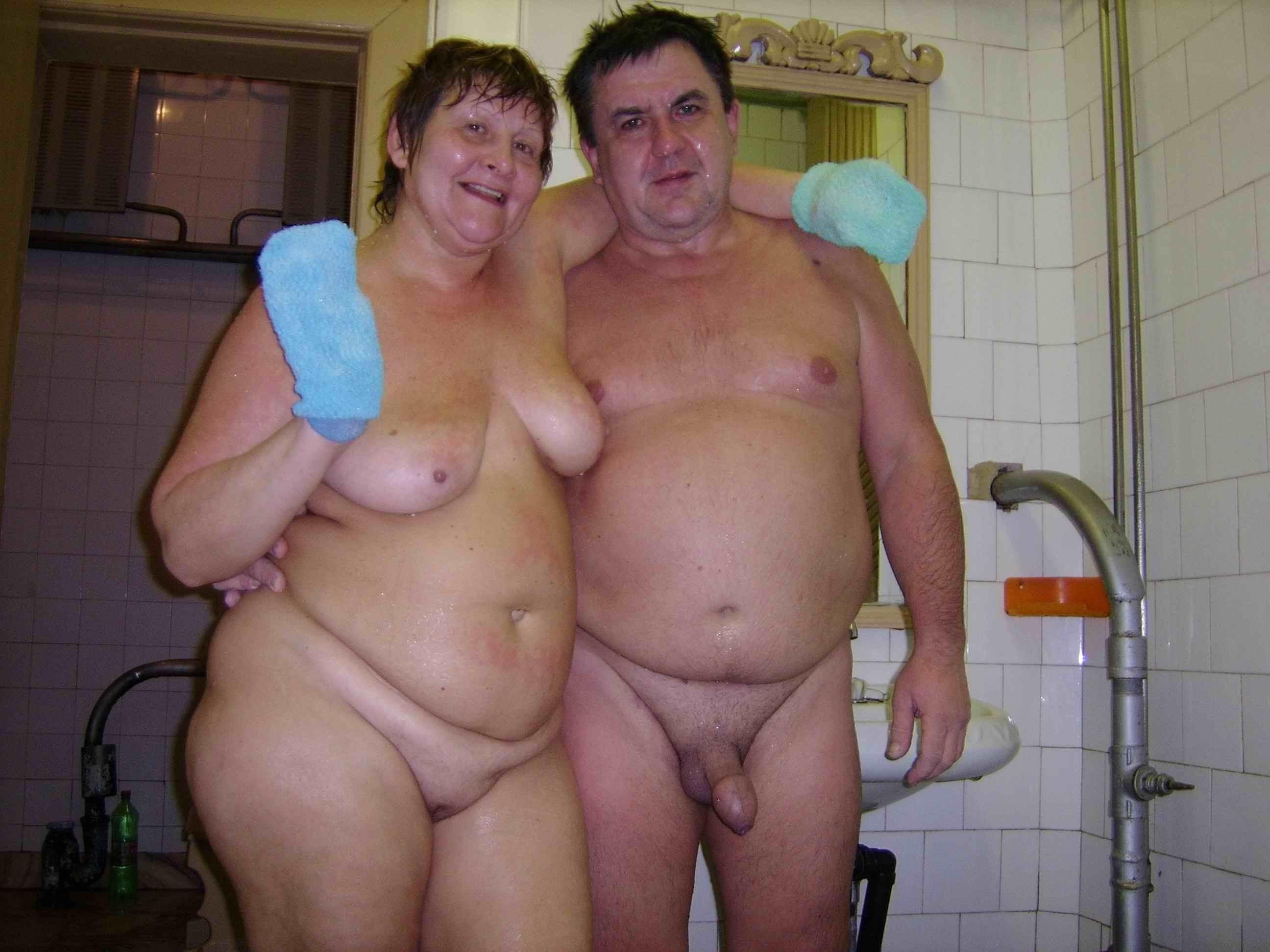 голым с отцом в бане фото 56