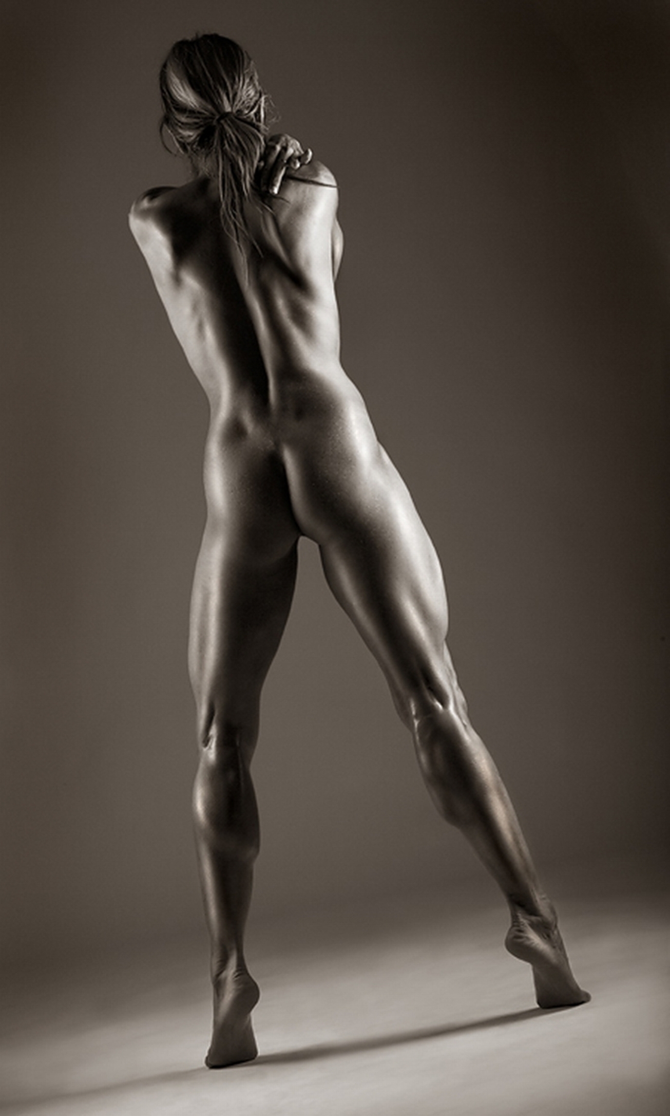 красивые спортивного телосложения голые женщины
