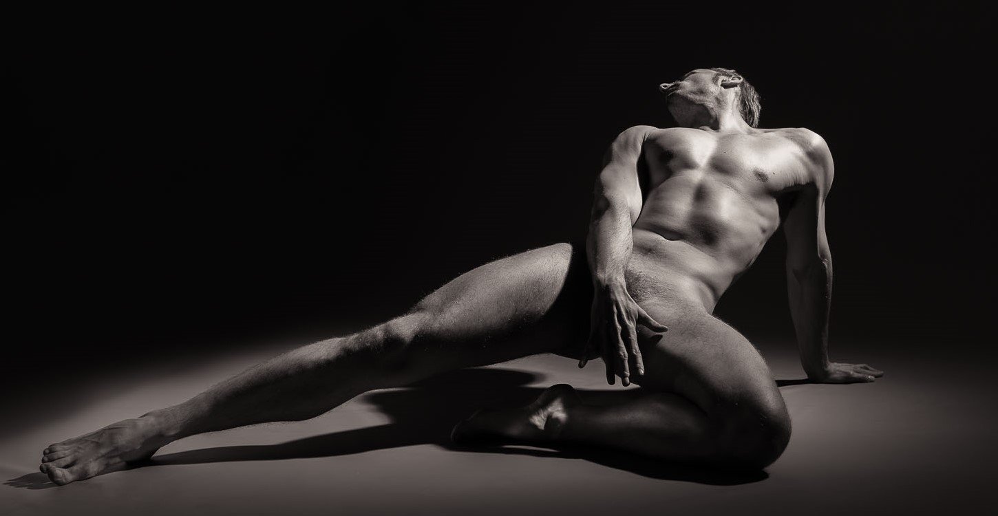 Красивые позы голых парней (60 фото) - порно и эротика goloe. 