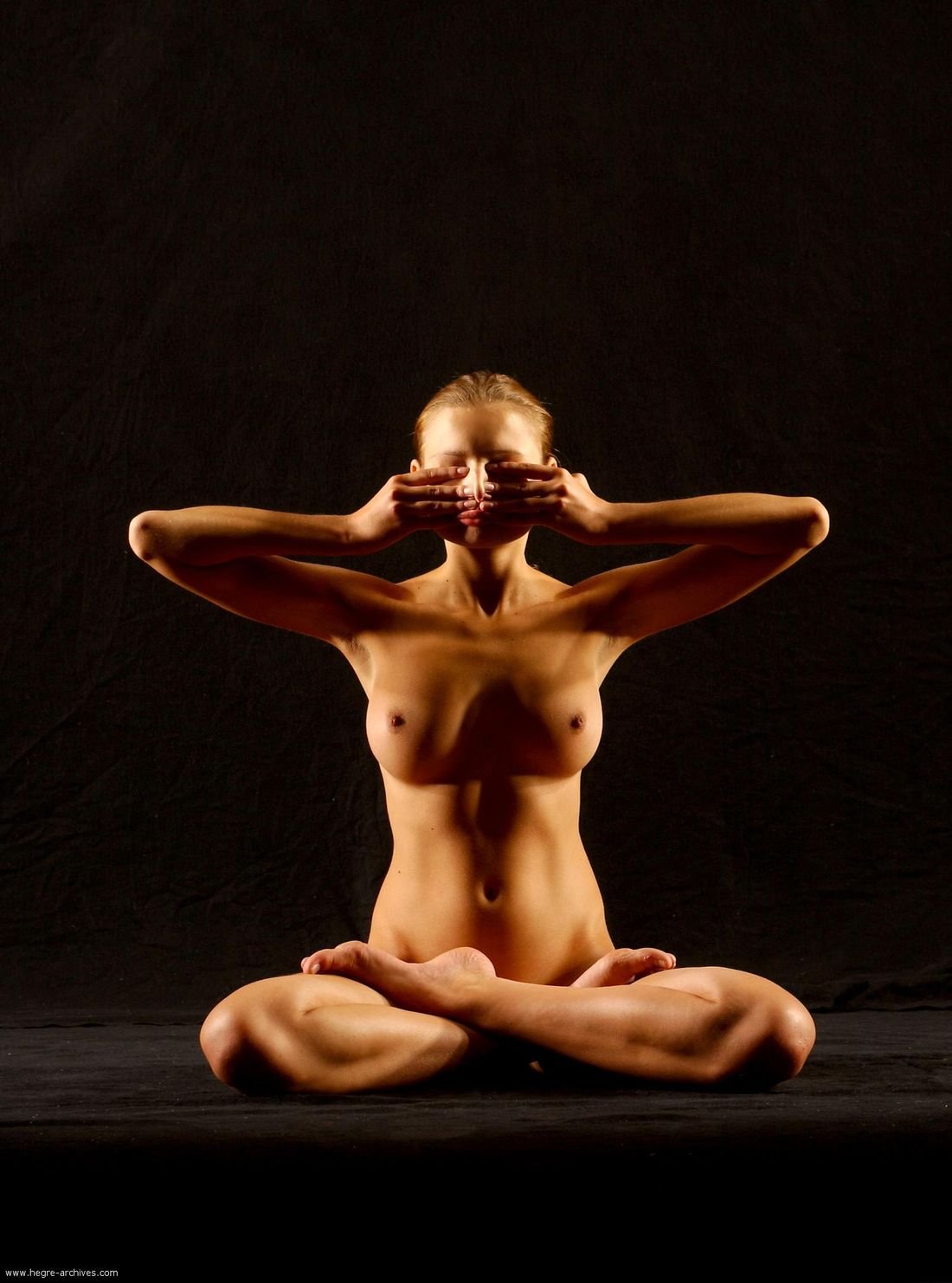 голая йога фото женщин фото 83