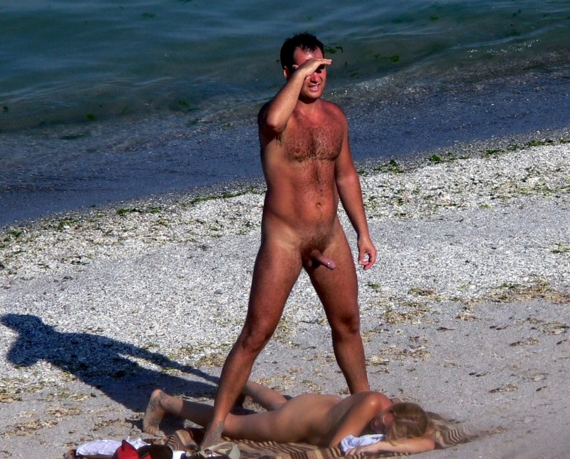 Парни с девами на нудиских пляжах