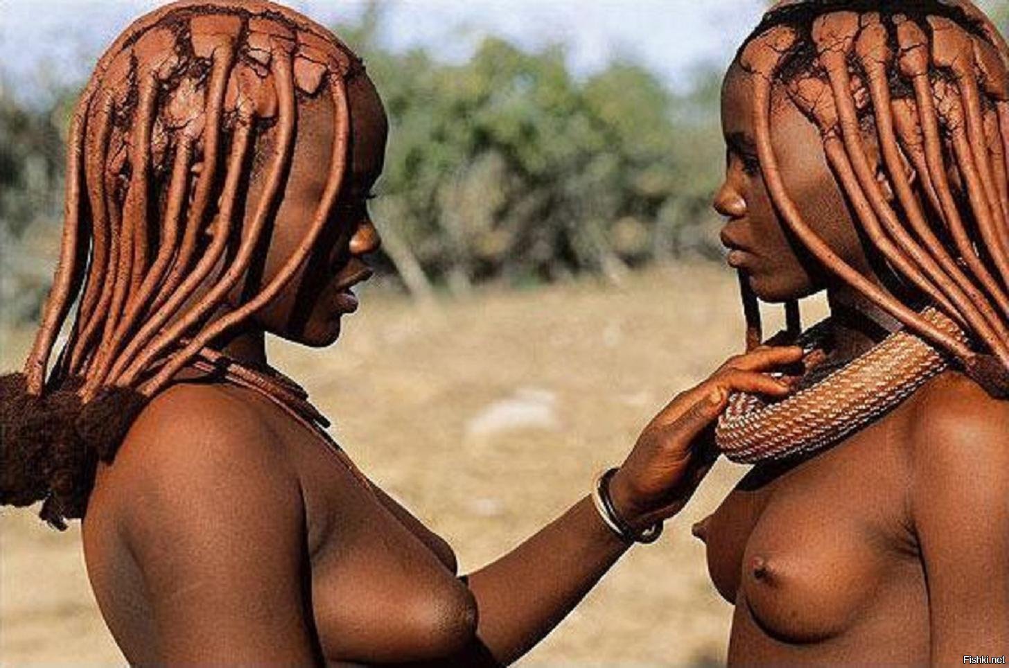 Африканское племя с голыми пиздами (61 фото) .